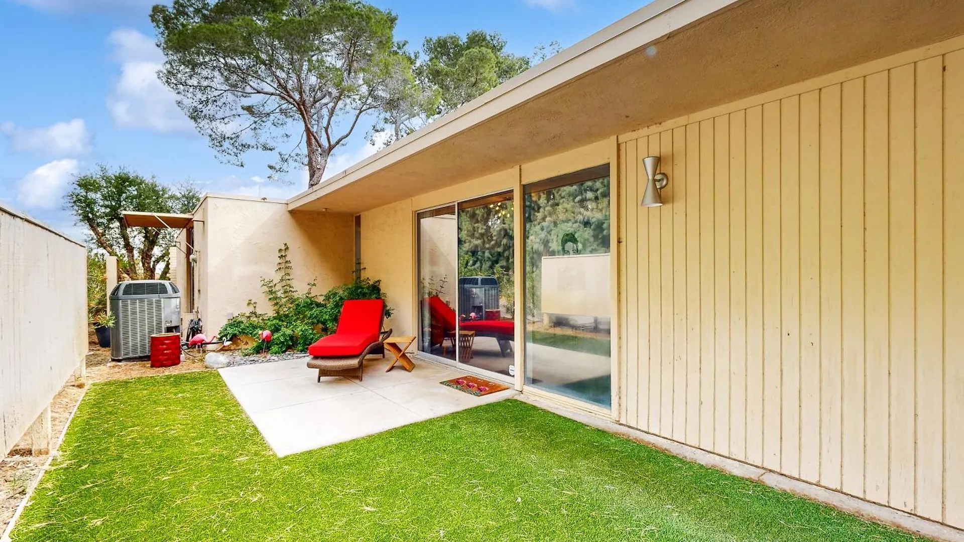 Racquet Club Cottage Permit# 271 Palm Springs